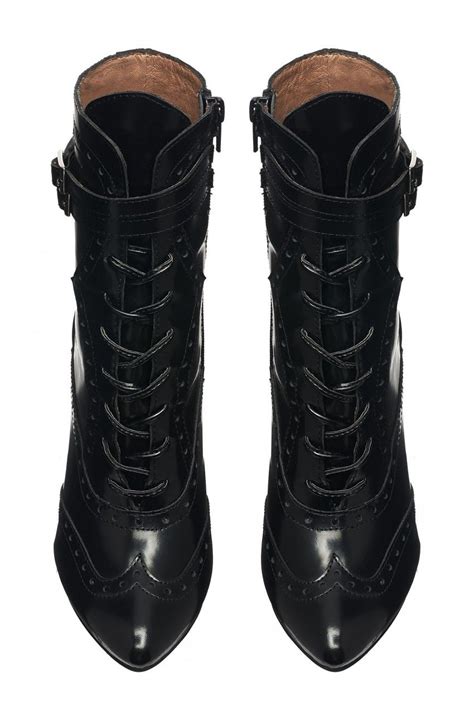 Gucci magical boots